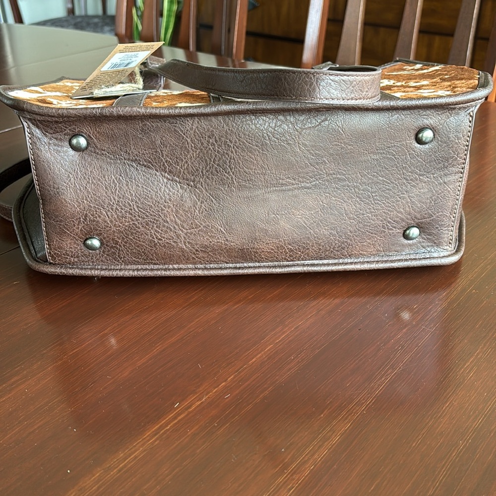 Tony Lama Conceal Carry tote,calf hair,snap:zip close,card slots,shoulder strap - Picture 9 of 15